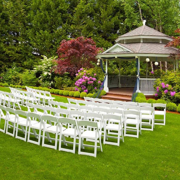 our wedding & event trailers are ada compliant to accommodate all of your guests' needs